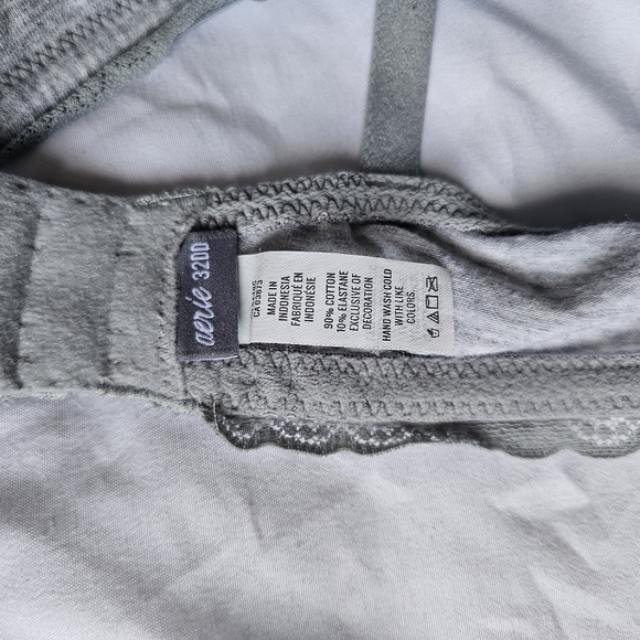 Aerie Wireless Bra - Picture 2 of 2